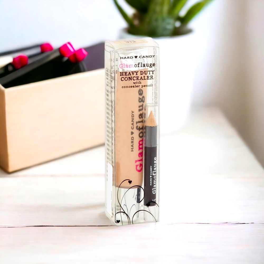 Hard Candy Glamoflauge Heavy Duty Concealer- Shade Honey